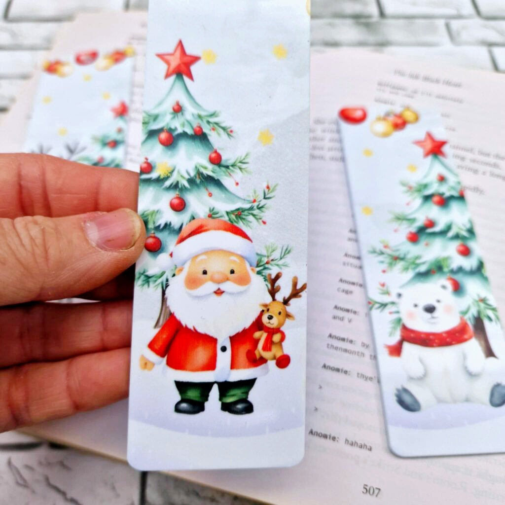 Red/Gold Bauble Christmas Bookmarks