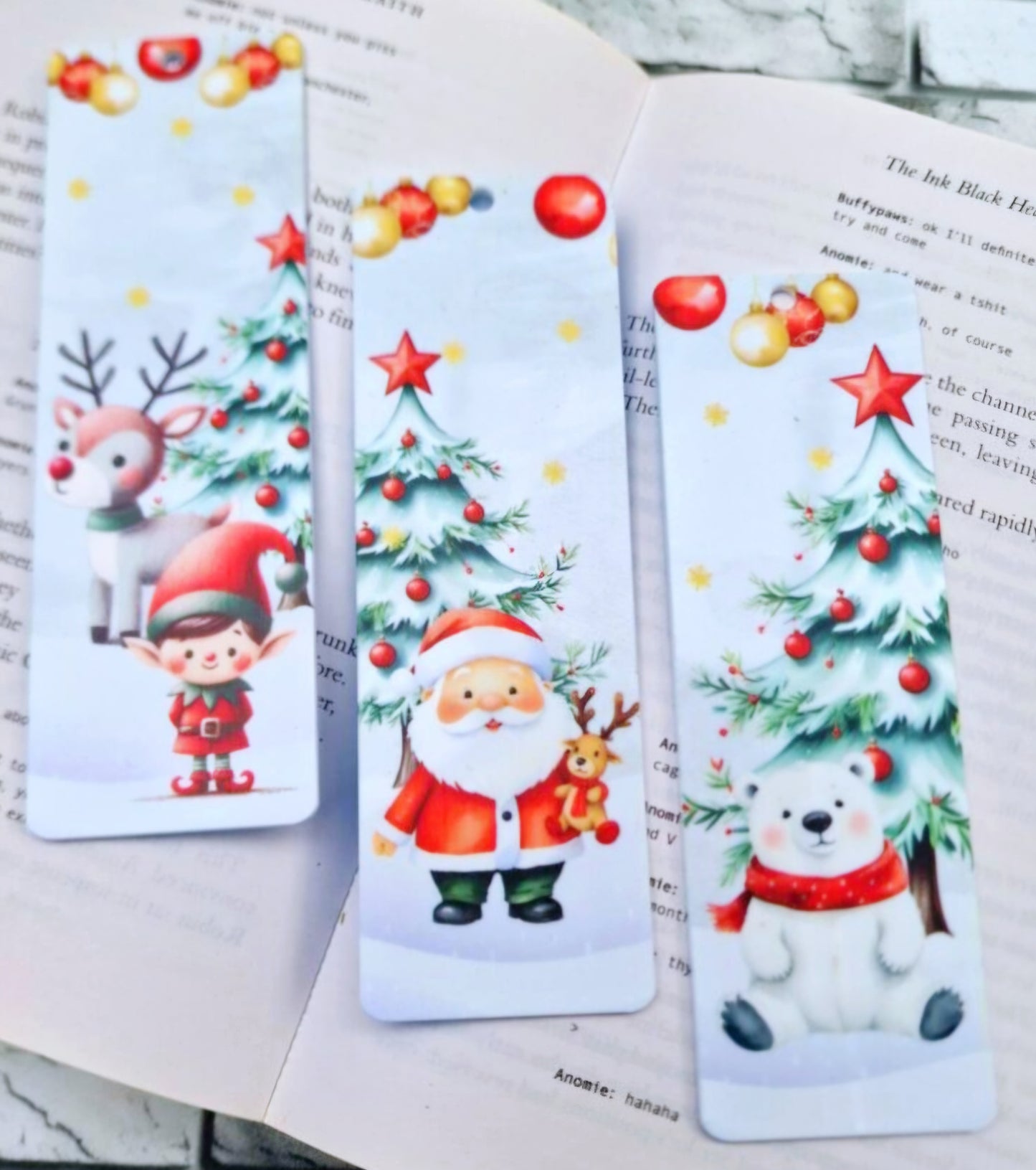 Red/Gold Bauble Christmas Bookmarks