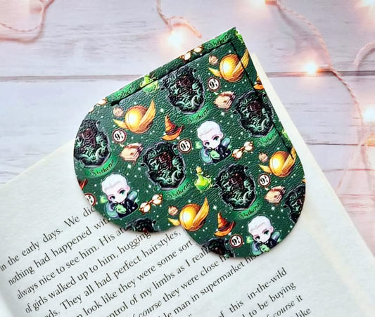 Hogwarts House Book Hugs